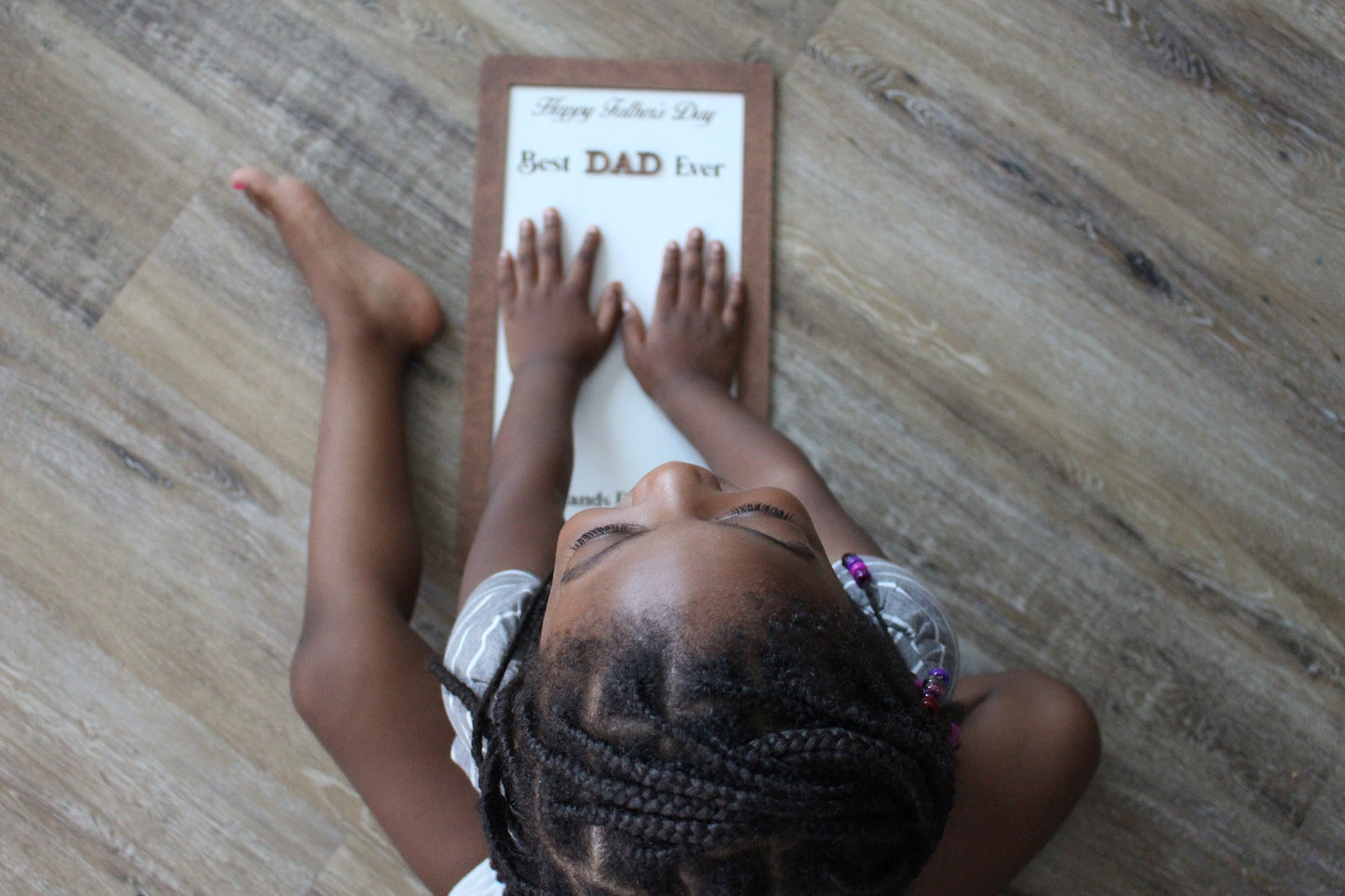 Best DAD ever hands down sign -Kids hand print kit- DIY- Rustic Father's birthday gift - Personalized Kid- Names-Loved One Present