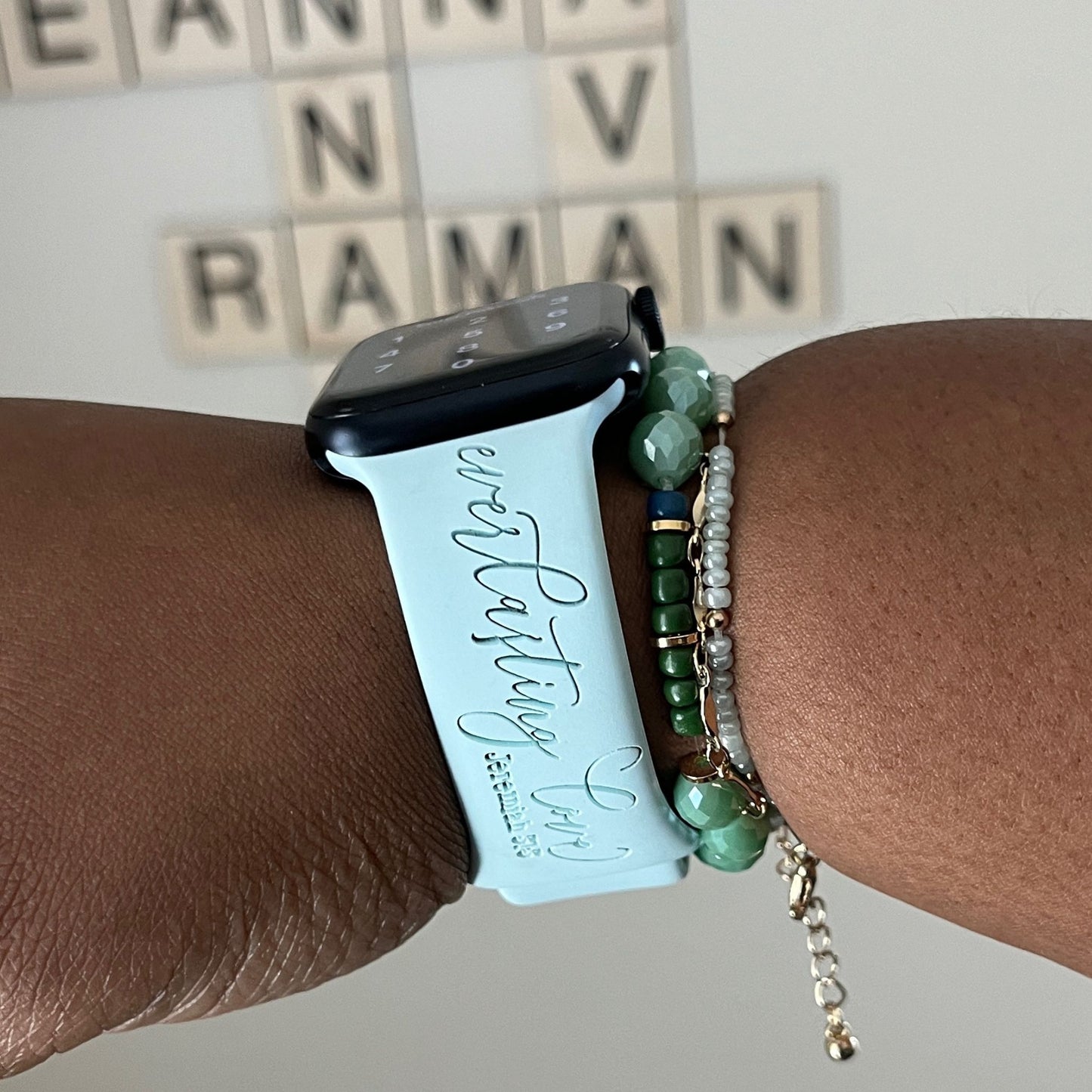 Christian Apple Watch Band – Everlasting Love | Jeremiah 31:3 Bible Verse Strap | Faith-Based Gift for Men & Women