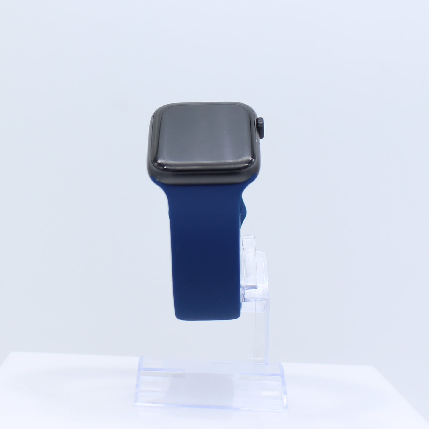 Mirrored F Engraved Band