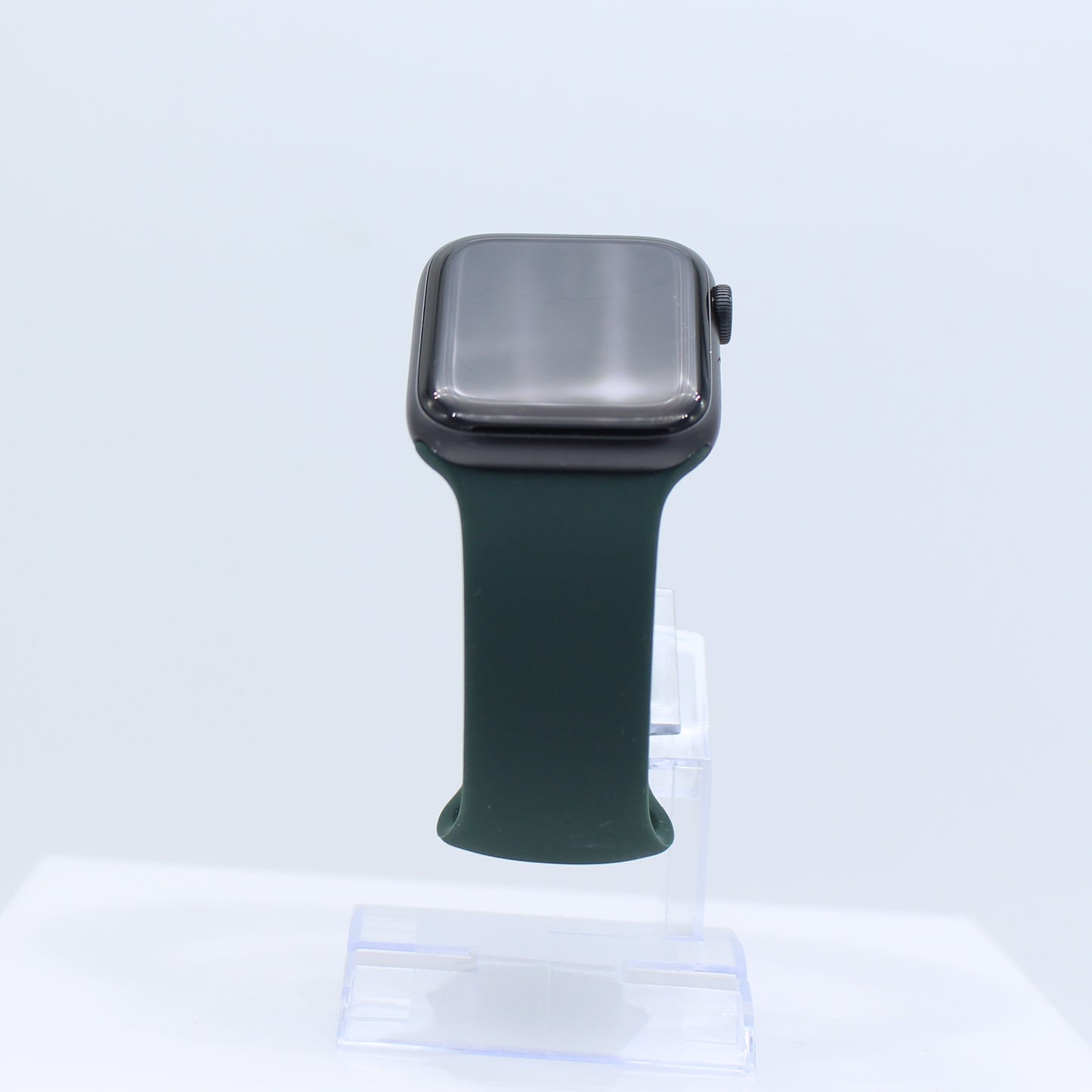 Mirrored F Engraved Band