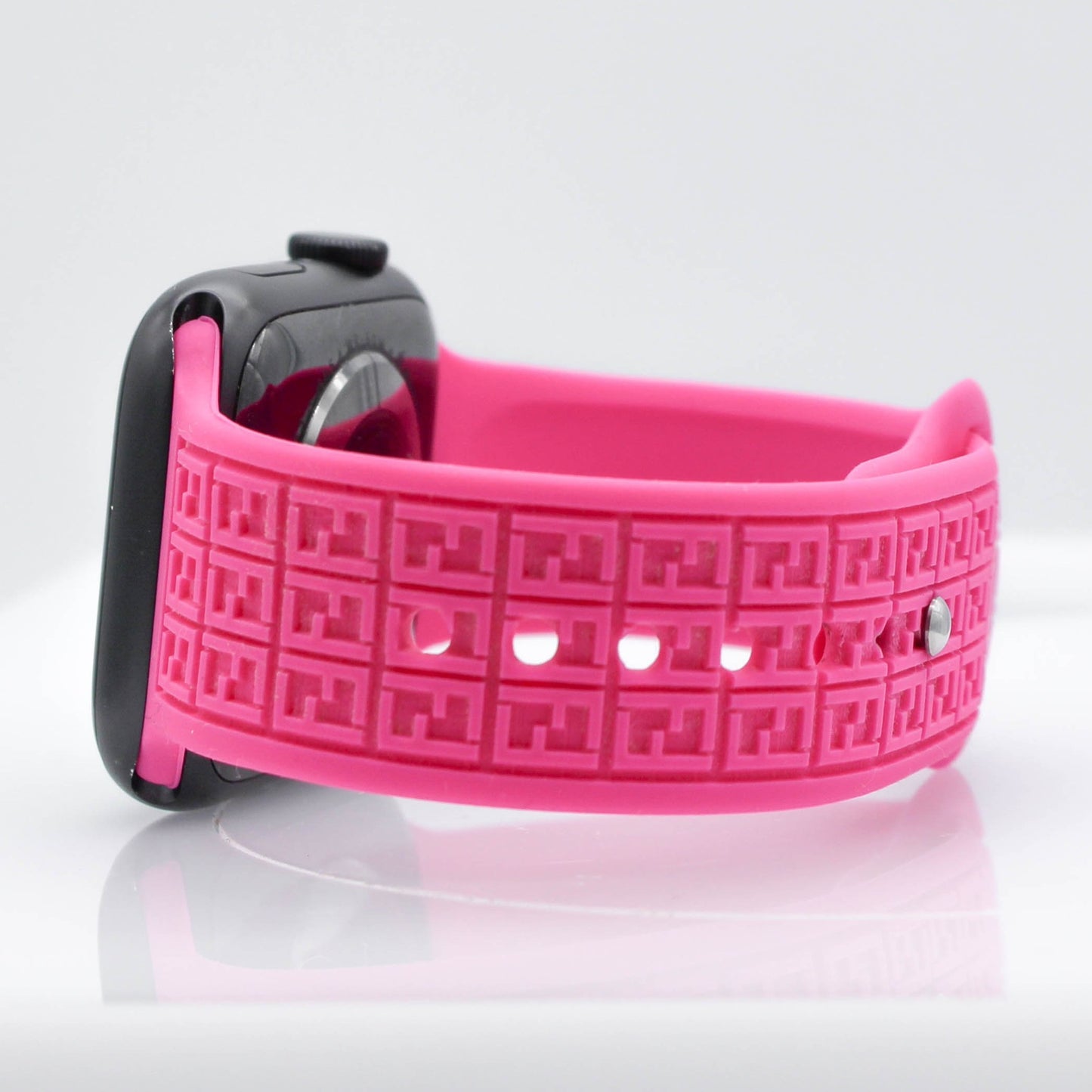 Mirrored F Engraved Band